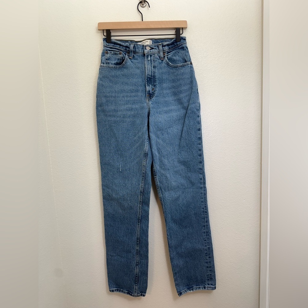 Abercrombie & Fitch Curve Love Ultra High Rise 90s Jeans 4L
